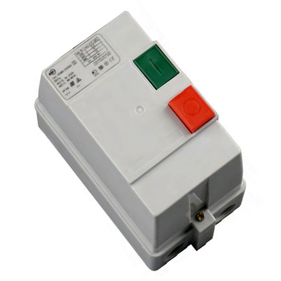 Контактор IEK КМИ 3P 25А 380В AC, KKM26-025-380-00