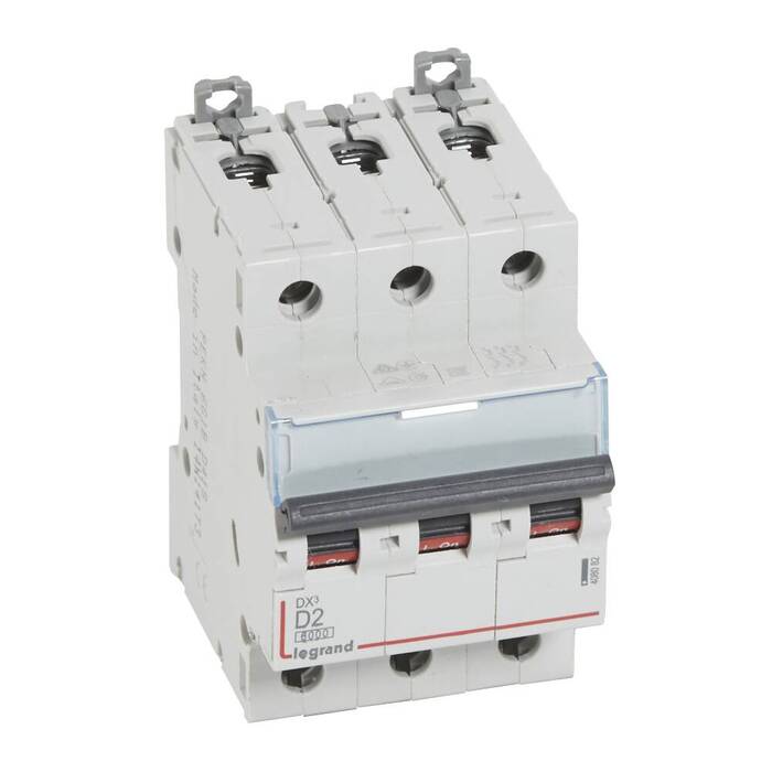 Автоматический выключатель Legrand DX? 3P 2А (D) 6кА, 408082